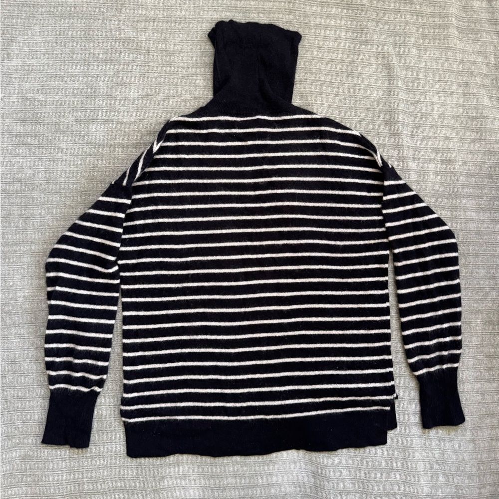 Halogen Black and White Striped cashmere Turtleneck Sweater